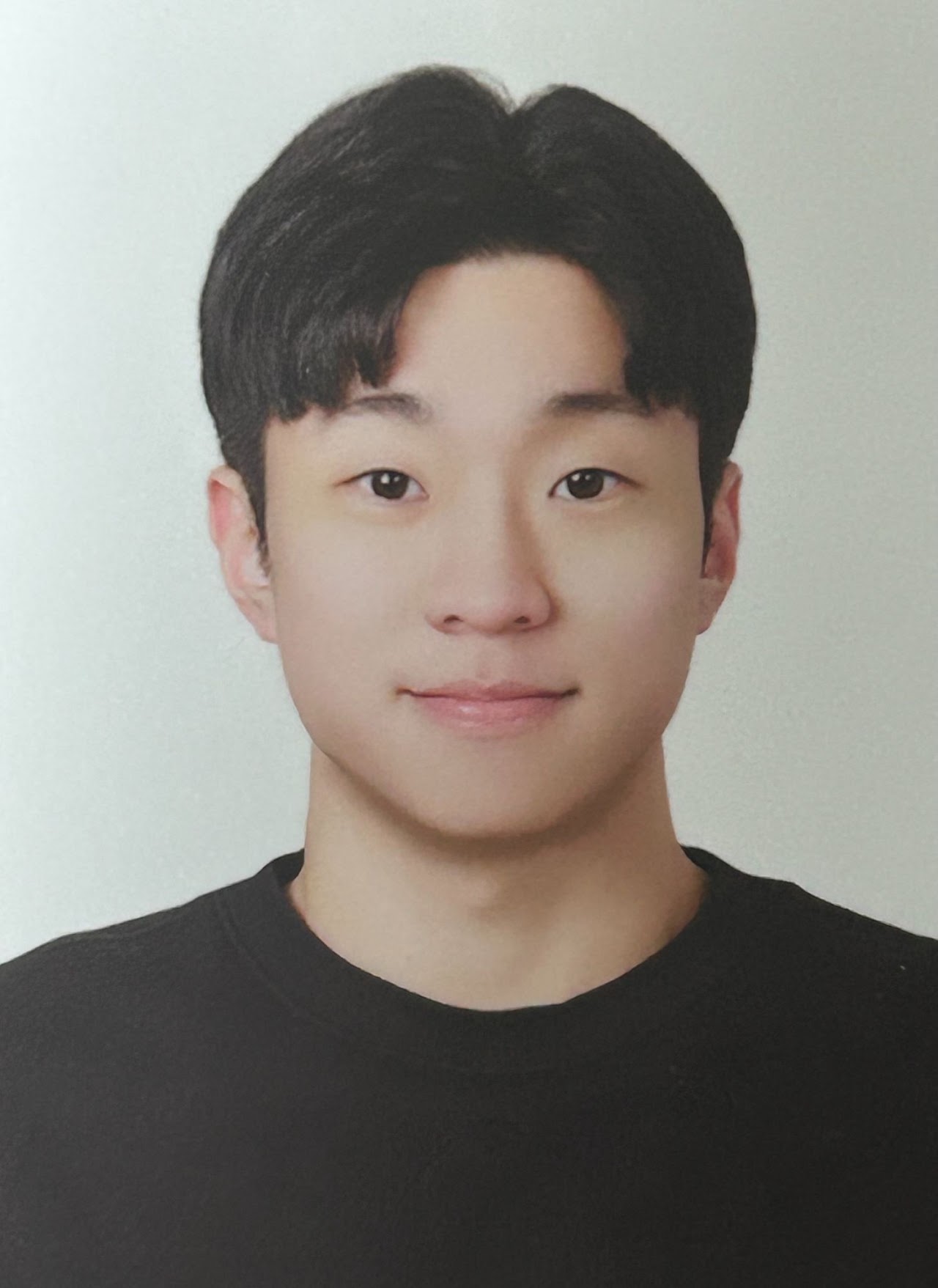 Youngwoong Son